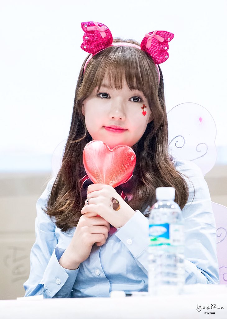 yerin (@gfnirey) on Twitter photo 