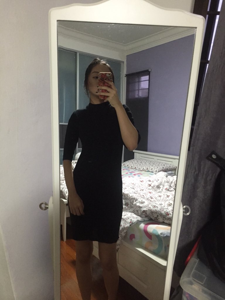 fabj0ngday's tweet photo. not a very big selca fan (hence mirror selfie) bUT #EXOLSelcaDay !!! #daeryl lmao https://t.co/8vccyd59fm