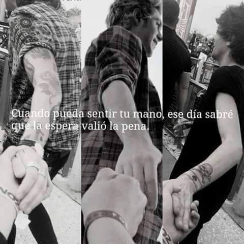 RTyour1DGoals_'s tweet photo. #Vote1DirectionUK #KCA https://t.co/cgTDNBpuYA