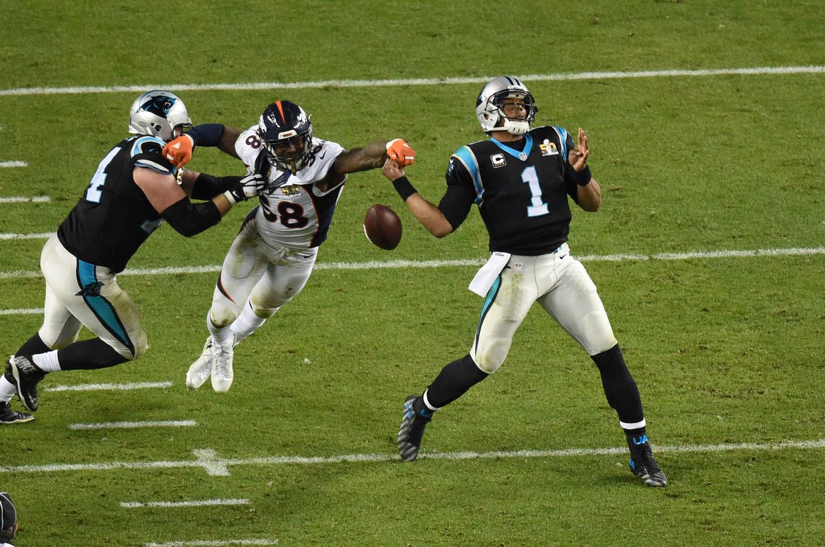 KVUE's tweet photo. It looks like the @Broncos are well on their way to a #SB50 victory thanks in large part to Von Miller of Texas A&amp;M https://t.co/l0xzNigNpx
