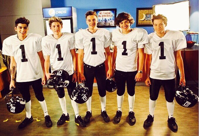 1DMxUpdates_ tweet picture