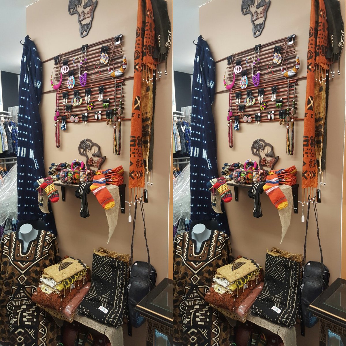 rolakeyonge's tweet photo. It's almost here people! Shop @rolakeyonge @ArtsMarket starting Feb 10 #FashionKillaz #artsmarket #slay #African https://t.co/e8GiTzz5tw