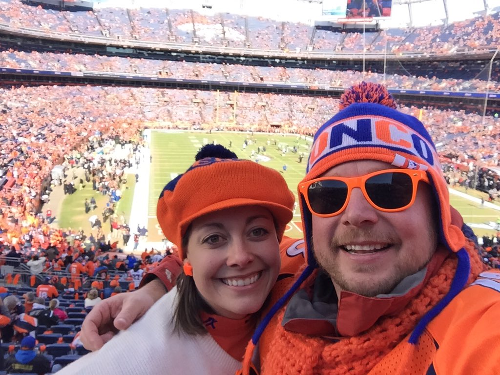 admanaswege's tweet photo. Congrats #SuperBowlChamps @Broncos  !!! My boy @Millerlite40 #MVP #Dabbin @BarbJoyAswege #HappyBirthday @Boozer_CO https://t.co/4Hlj90IBMh