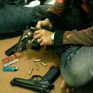 EraYuwono's tweet photo. Persiapan nyari orang yg kemarin https://t.co/ZA2uFcHyL3