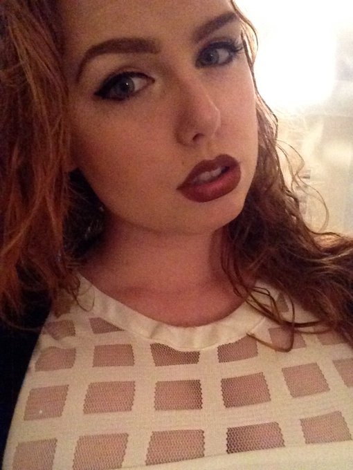 @DailySelfies_ 💋 https://t.co/ofP5qjhx0s<a class="tags" target="_blank" title="On Twitter" href="/?out=eyJ0eXAiOiJKV1QiLCJhbGciOiJIUzUxMiJ9.eyJpYXQiOjE3MjM1OTg2MjAsImlzcyI6InR3cG9ybnN0YXJzLmNvbSIsIm5iZiI6MTcyMzU5ODYyMCwiZXhwIjoxNzU1MTM0NjIwLCJyZWRpcmVjdF91cmwiOiJodHRwczovL3R3aXR0ZXIuY29tL0RhaWx5U2VsZmllc18ifQ.FrW0KFurN6A3XFtMqlS0Lbnvvr3urZf3HCtu05AIhjm6gQ6D8lKBWngfnT_LNiP7DHC189QIkltGWR3lFDC75A">@DailySelfies_</a><a href="/tag/ukcf"class="tags"><span>#ukcf</span></a>