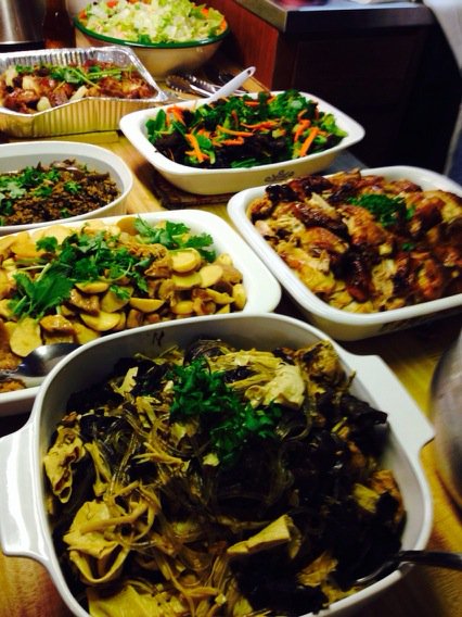 Kung hee fat choy and thank you to Aunty Gladys Heu for the wonderful spread. Eagerly awaited all week!