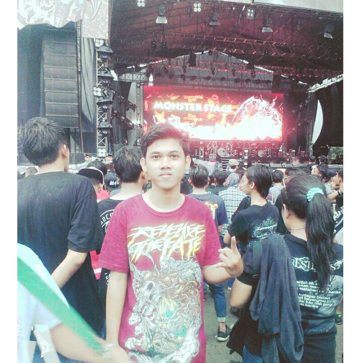 lickyDorky's tweet photo. Nunggu perpom @REVENGETHEFATE cadas min @hellprint https://t.co/zPTXFcIjcM