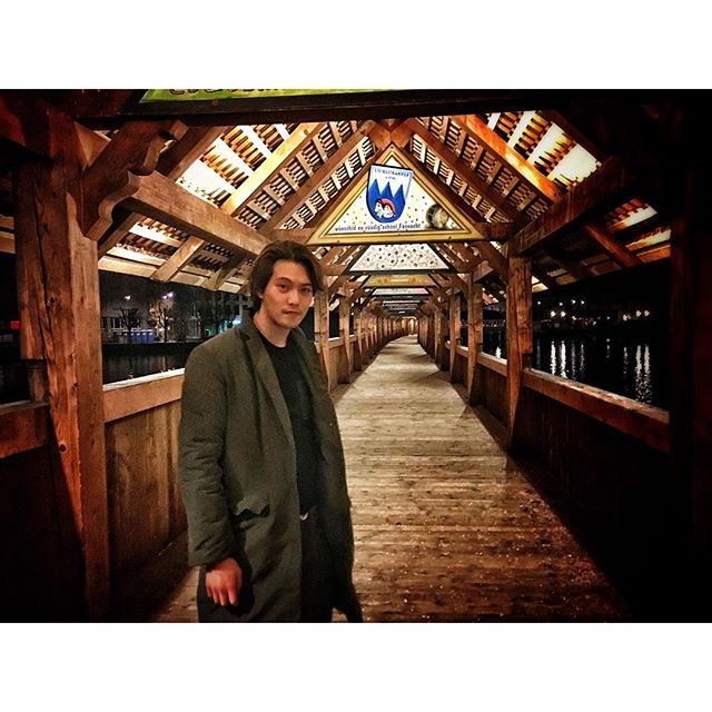 埋め込み画像への固定リンク