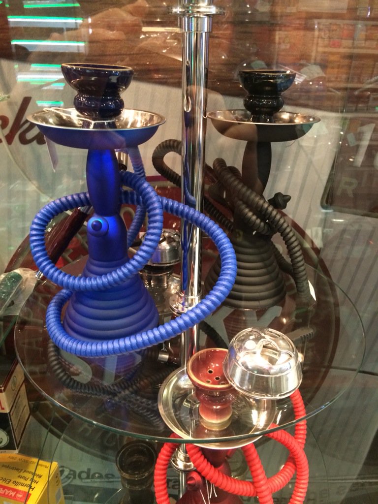 estancoNervion's tweet photo. Nuevo surtido de cachimbas chicas. Ven y elige la tuya😜😜 https://t.co/hDsFkI9Mul