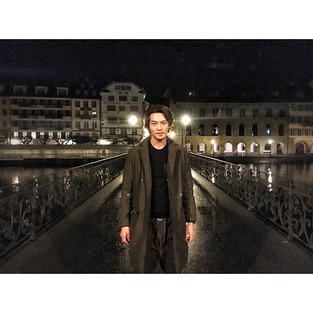 埋め込み画像への固定リンク