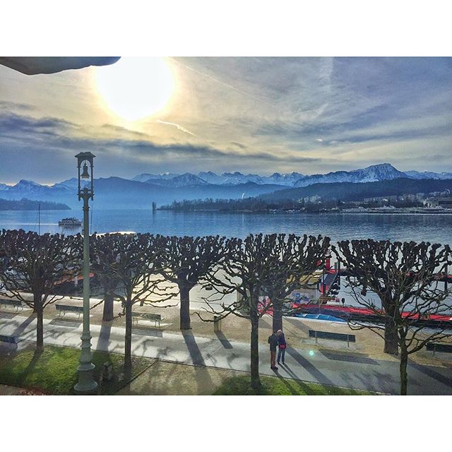 埋め込み画像への固定リンク