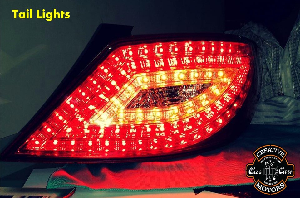 CreativeMotors's tweet photo. Restore Your #Carlights & Give a Shiny Touch...
#creativemotors #ahmedabad #caraccessories #headlights #taillights https://t.co/8nr4YgDzeT