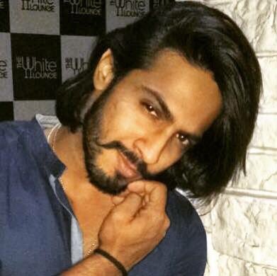 ActorAnupSingh's tweet photo. With this great moustache comes great responsibilities π
#RajputHunk #Thakuranoopsingh
#OptimumNutritionFaceOfIndia https://t.co/1lJkRXTU0V