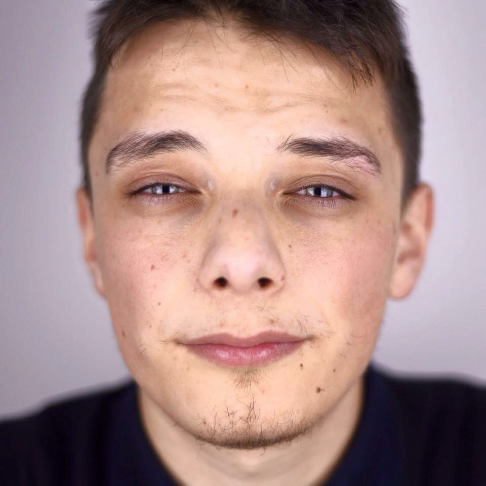 MixedPhotograp1's tweet photo. Olli. Norwegian-English-Singaporean 🇳🇴🇬🇧🇸🇬 #match4lara #diversifydonors #mixedrace #themixedproject https://t.co/ZRamo5oBO7