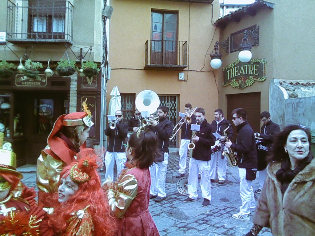 Carnavales pasados por nieve en Segovia...esta tarde seguimos con el lio y a la noche por Gomezserracin