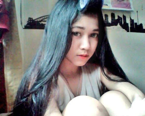 Weekends and holidays, but ain't going anywhere. Huft 😔