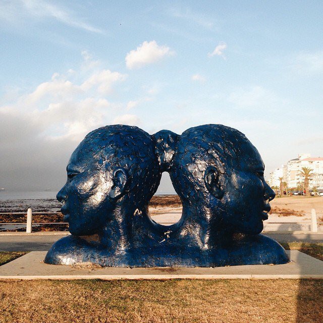 Zam_zito's tweet photo. @ELLE_Deco @CTArtFair the Lionel Smit Sculpture at Mouille Point #DecoWin #ctaf2016 https://t.co/imMaOC1TwJ