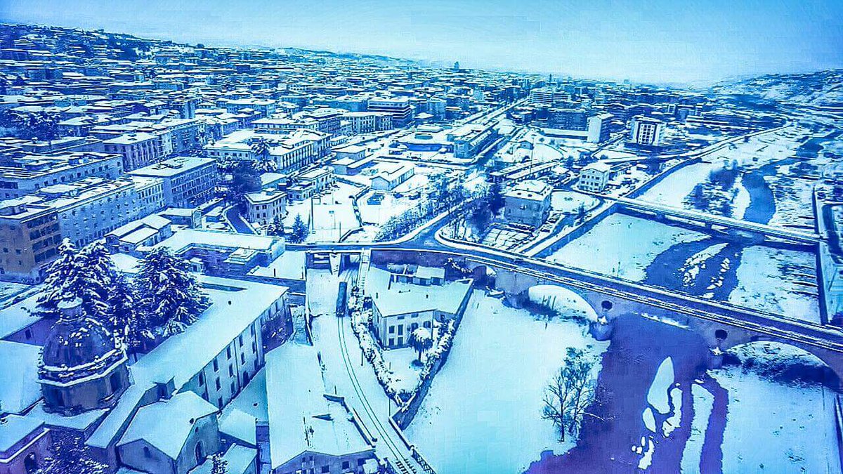 Road Web Tv tweet media