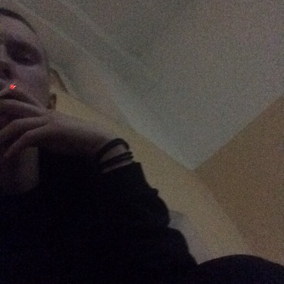 slava_daylight's tweet photo. #sadboyproblems https://t.co/qlwnHnhgNW