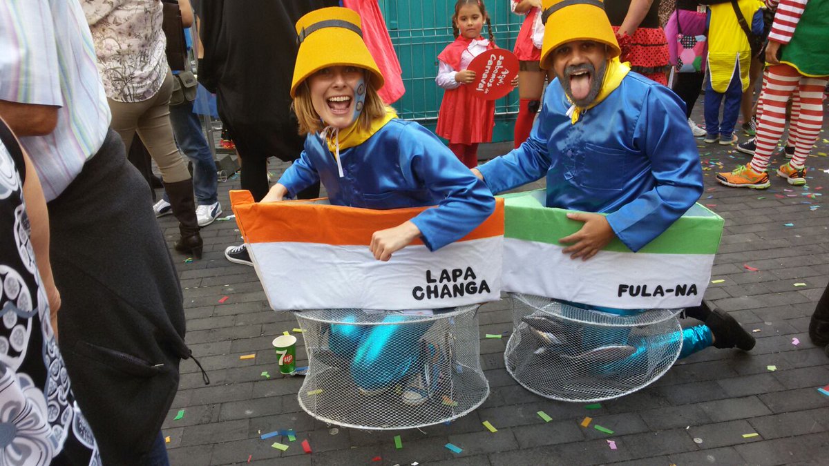 gumerfollies's tweet photo. Purpurina de escamas y salitre. Feliz Carnaval! #telocurrastemascarita https://t.co/f9nN5TJym1