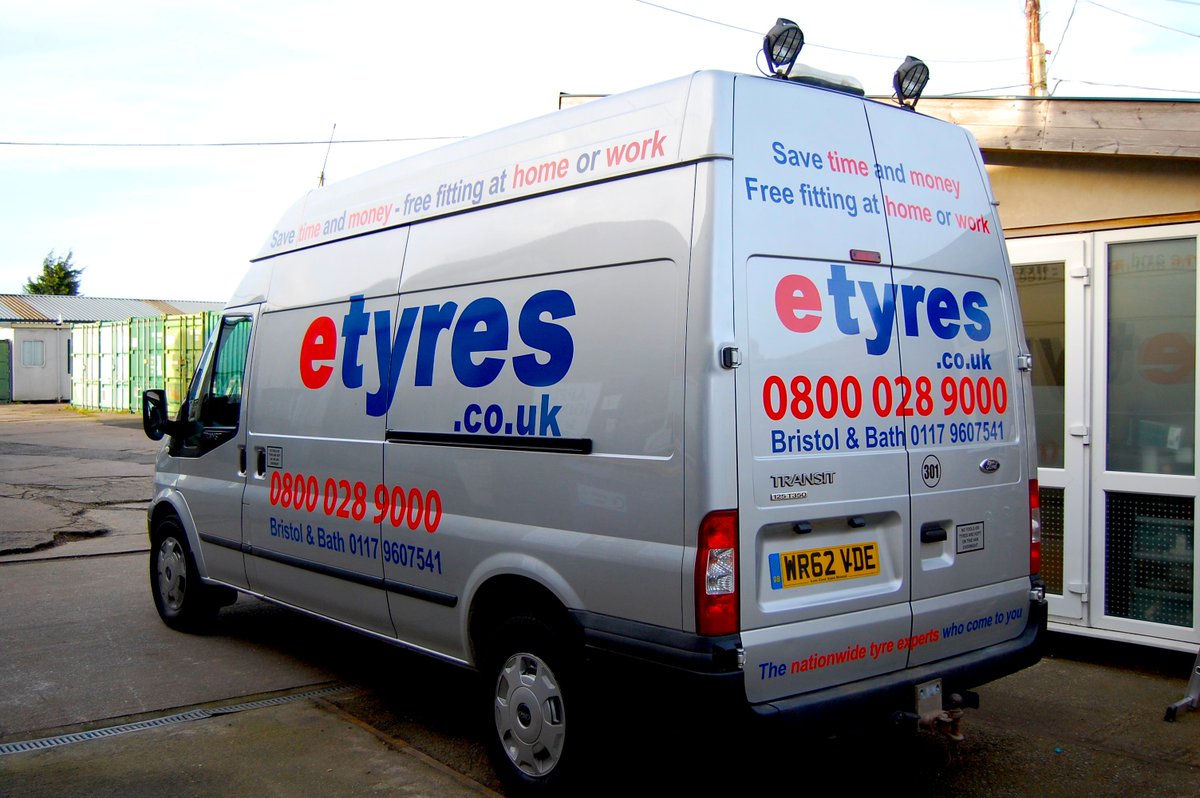 ShowPrintSigns's tweet photo. Van Graphics for Joe @JoeEtyres https://t.co/5pLHji1vff