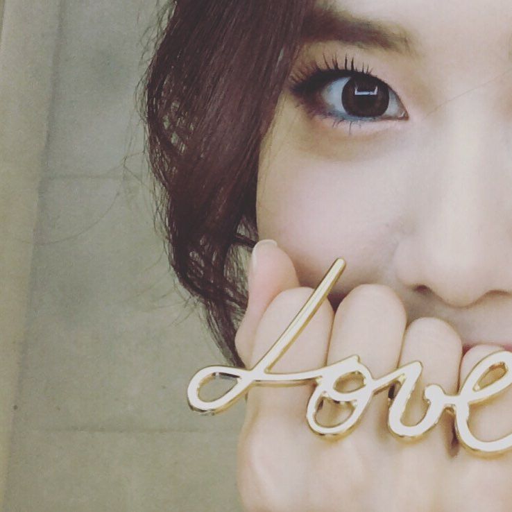 [OTHER][27-09-2015]YoonA gia nhập mạng xã hội Instagram + Selca mới của cô - Page 8 Cary1PbUYAEHhPp
