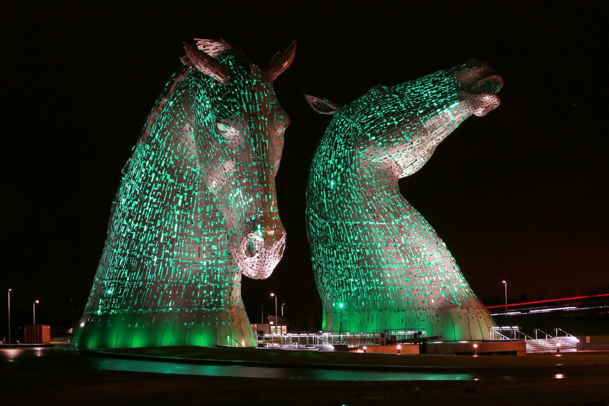 Thank you to The Kelpies for showing their support this morning by turning green #ClimateChange.