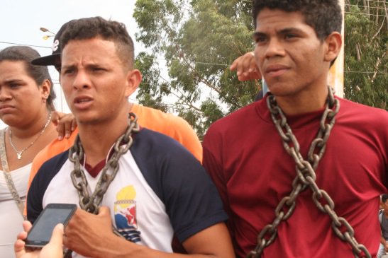 gorzazu's tweet photo. La #UDSurCojedes en REBELIÓN nacida hace 10 años, pero hace 4 enquistados destruyen el Legado de Chávez, apoyo RT https://t.co/8IuQxMnUTh
