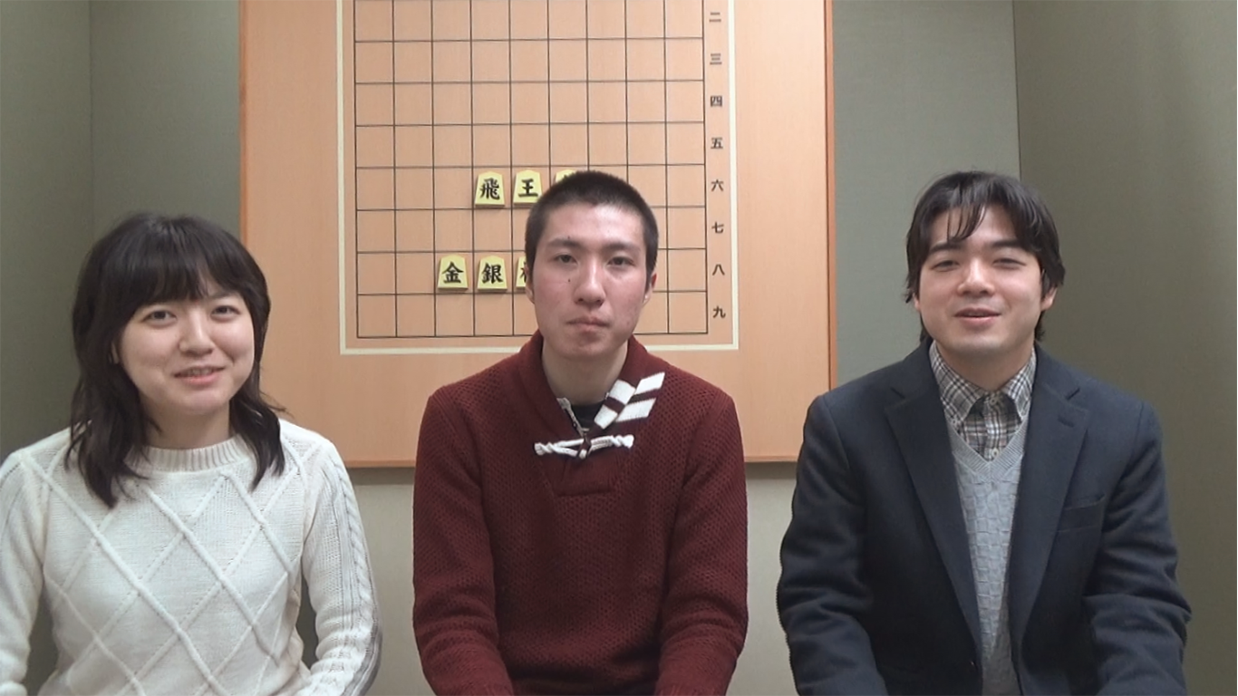 公式 囲碁将棋プレミアム 将棋 ただいま 月刊東竜門 ２を配信致しました 今回の参加棋士は金井恒太五段 髙野智史四段 熊倉紫野女流初段です 今回は ３人の近況から白熱してきた王将戦のことなどを語っていただきました Shogi 将棋 東竜門