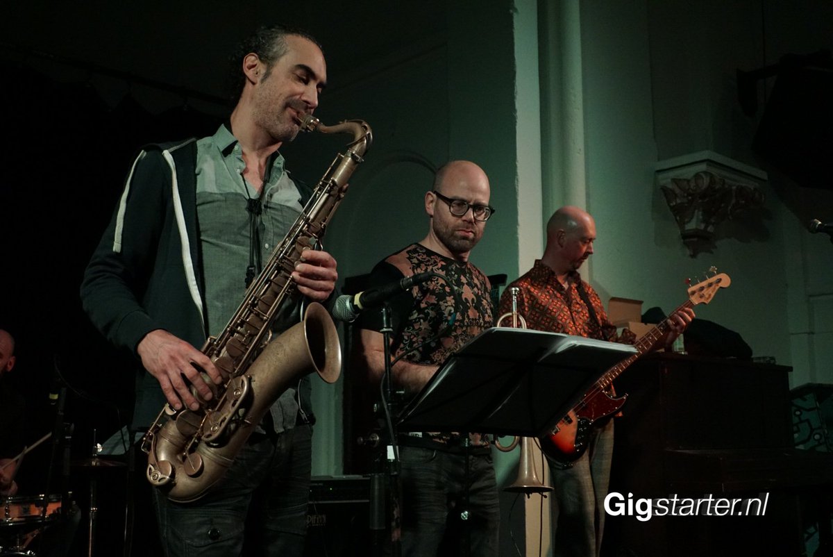 De maandelijkse #FunkMis op <a href="/ruigoord/">Ruigoord Amsterdam</a> was weer erg geslaagd met funkband <a href="/nakedears/">Naked Ears</a>! #live #muziek