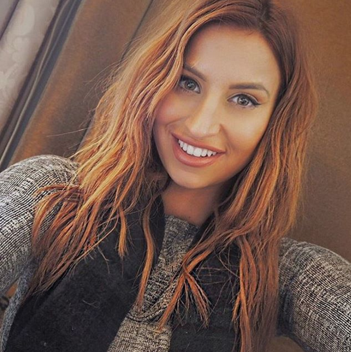 KennadysSalon's tweet photo. @AlexGarcia3399 lovely client @fernemccann. Its always fun when she visits us at the salon! https://t.co/3KY6RXPf1q https://t.co/cCoaJ9qMoz