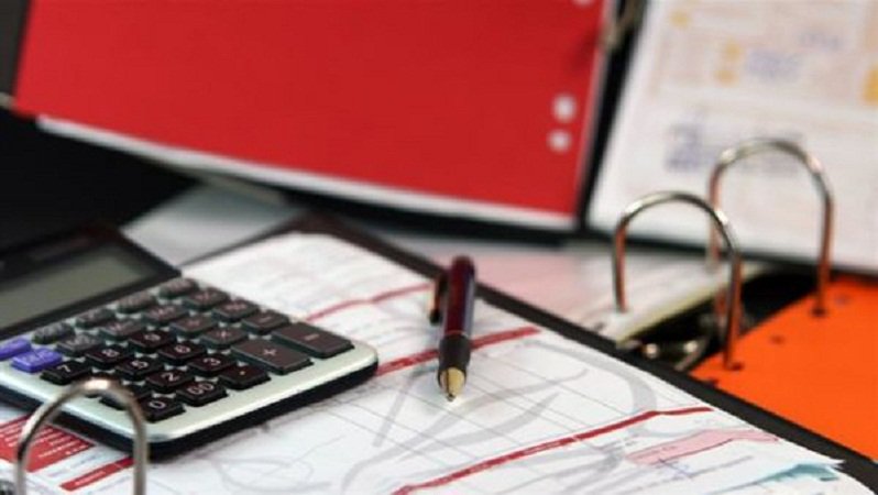 emoms_dk's tweet photo. Vi hjælper dig med at få styr på momsen lynhurtigt, og guider dig - https://t.co/UBRLHWl8O4
#onlineregnskabsprogram https://t.co/ySObFlNsxT