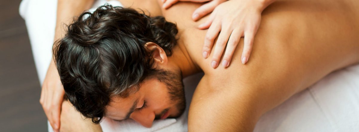 Yooboteam's tweet photo. Découverte des techniques de #massage pour passer un moment #tendresse à la Saint Valentin ! https://t.co/2lTraIlZv6 https://t.co/CMV3yZdDTq