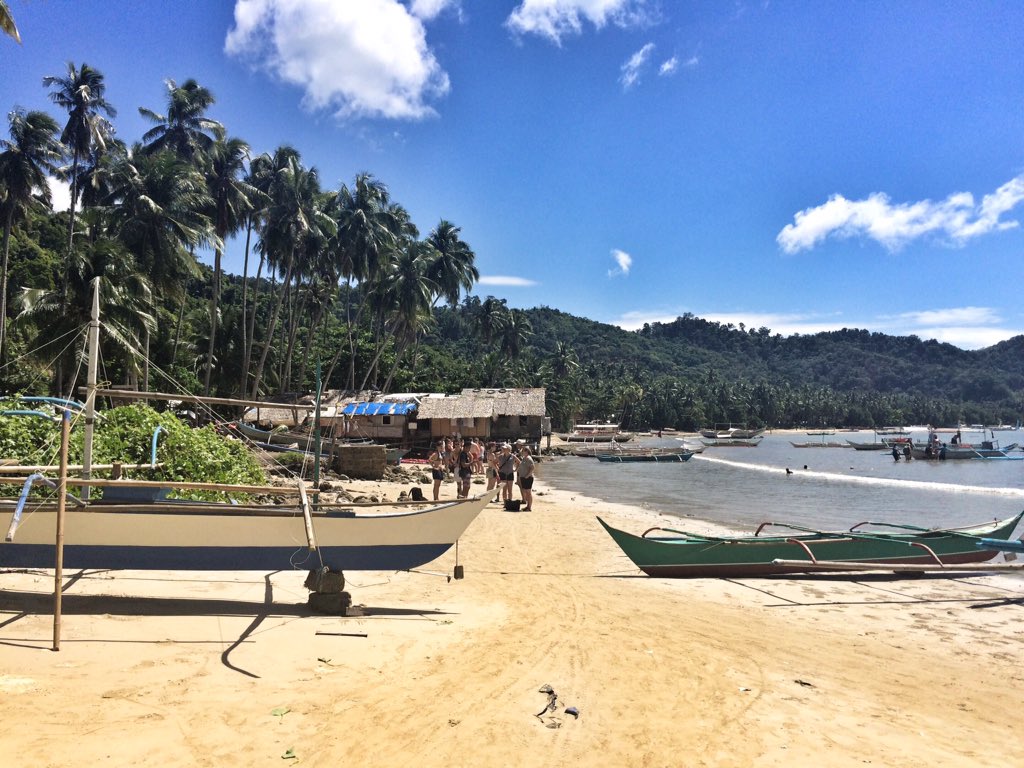 watsonspeed's tweet photo. Corong Corong Beach. https://t.co/vPZT02BoqE