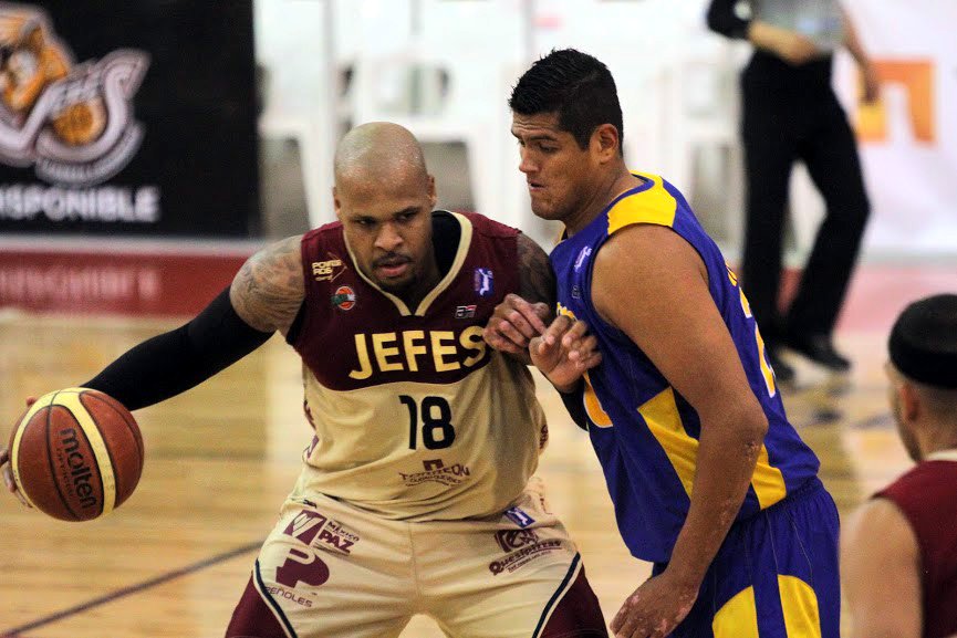 .<a href="/JefesOficial/">JefesFuerzaLagunera</a> despluma a los Halcones a domicilio 🏀 mile.io/1mnrjmE
