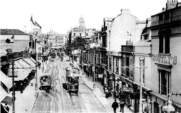 Plymouth_Live's tweet image. These amazing old pictures show Plymouth the way it used to be, well worth a flick through! bit.ly/1W6xWGh