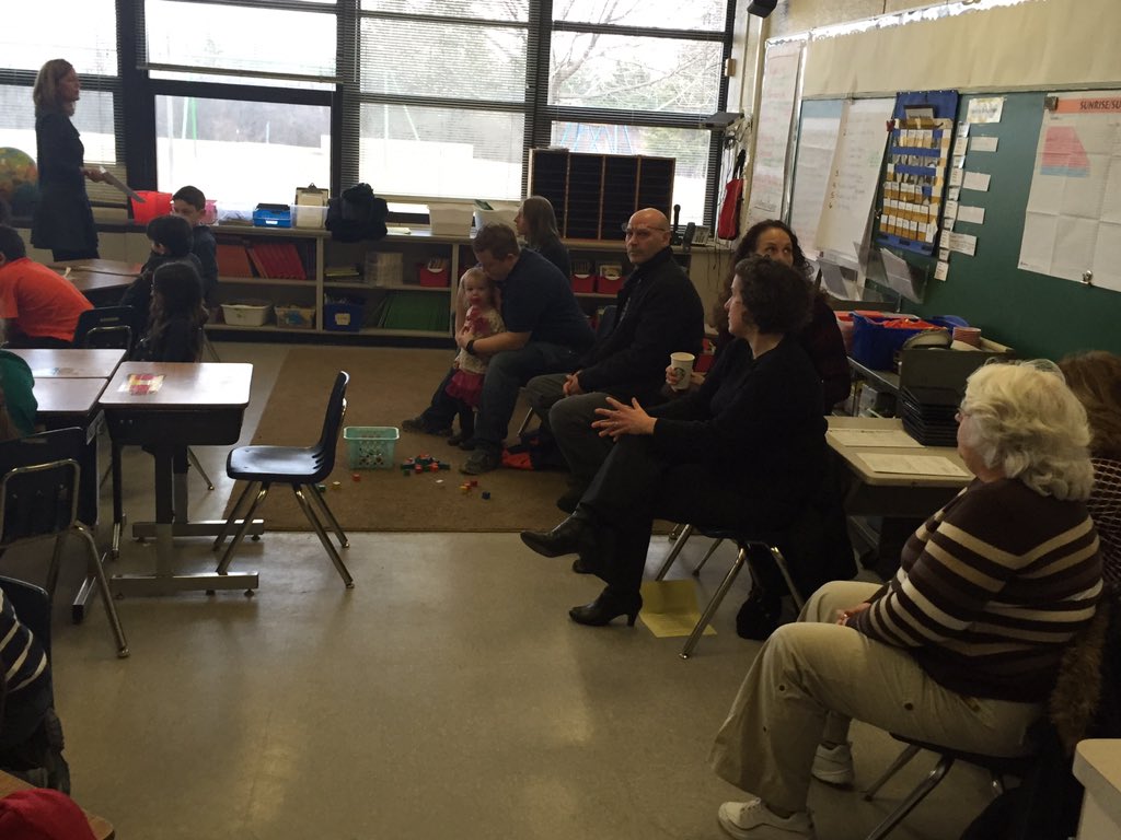 wineselementary's tweet image. Parent Involvement Day in full swing at Wines.
#NAAPID
#wecarea2schools