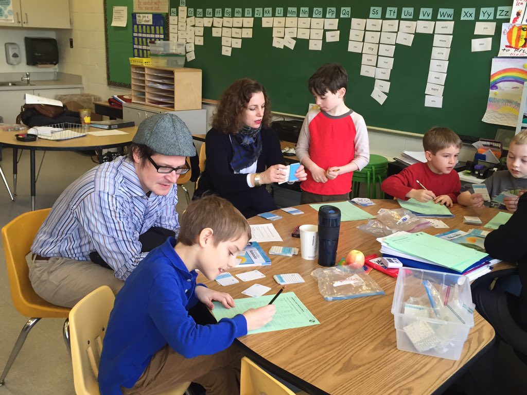 wineselementary's tweet image. Parent Involvement Day in full swing at Wines.
#NAAPID
#wecarea2schools