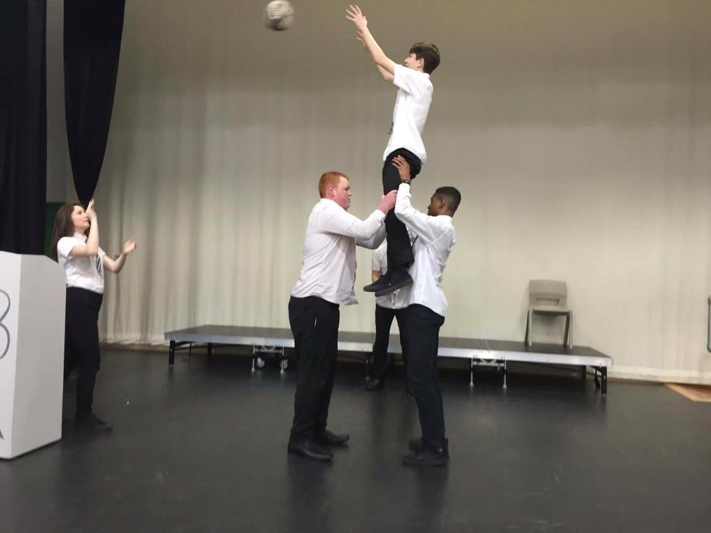 ByronSeer's tweet photo. @llanwern_drama https://t.co/OKHHjPe7mU