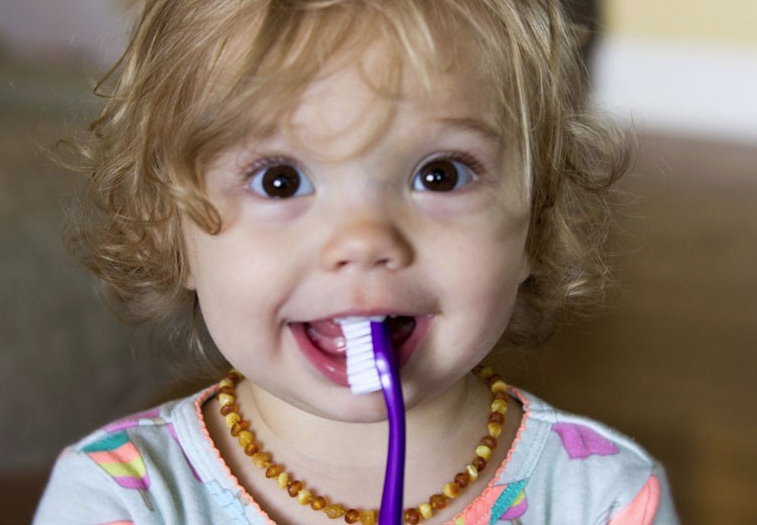 Nat'l Children's #Dental #Health #Month; America's Toothfairy Celebrates 10 Years in 2016 ow.ly/Y5EEf