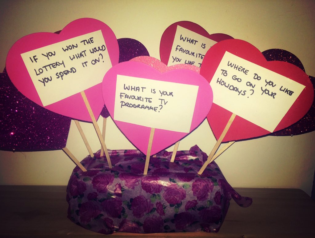 Safemates's tweet photo. Prep for Wednesday's speed dating #disabilitydating #autismdating #valentines #warwickshire https://t.co/U8eUc9Jn1m