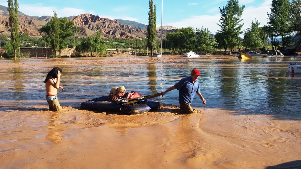 Beatrizlescano's tweet image. #FelizCumplePresidente mire como dejó Jujuy tras su paso @MacriMauricioOK Pachamama no lo quiere ud #MacriEsMufa