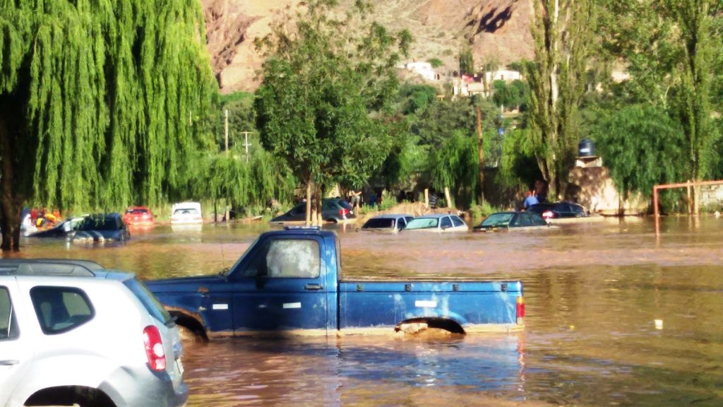 Beatrizlescano's tweet image. #FelizCumplePresidente mire como dejó Jujuy tras su paso @MacriMauricioOK Pachamama no lo quiere ud #MacriEsMufa