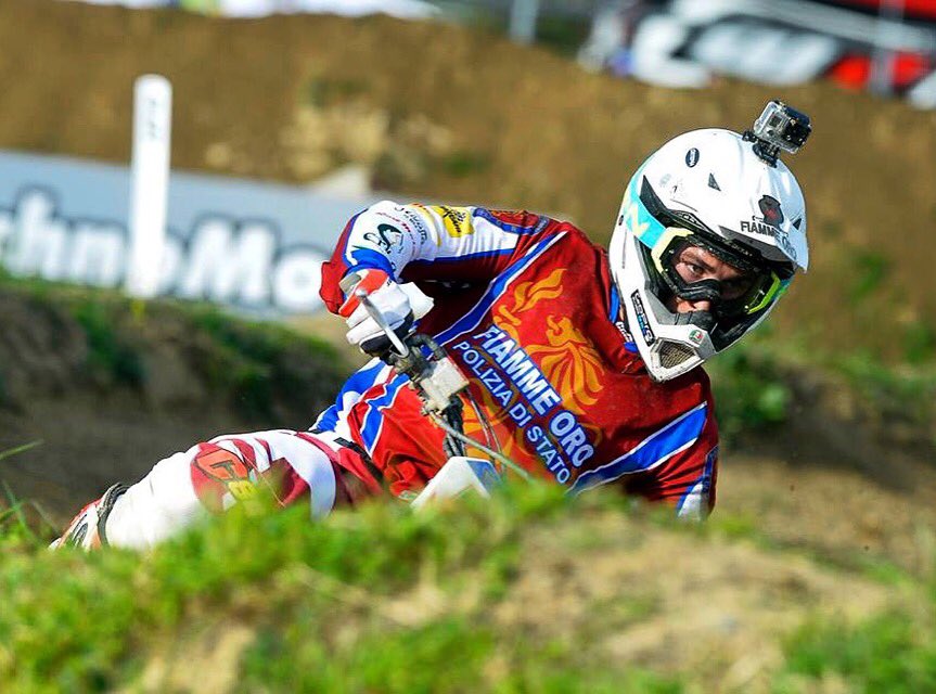 Si guarda sempre avanti👍🏼👍🏼💪🏼💪🏼😊
#athenalive