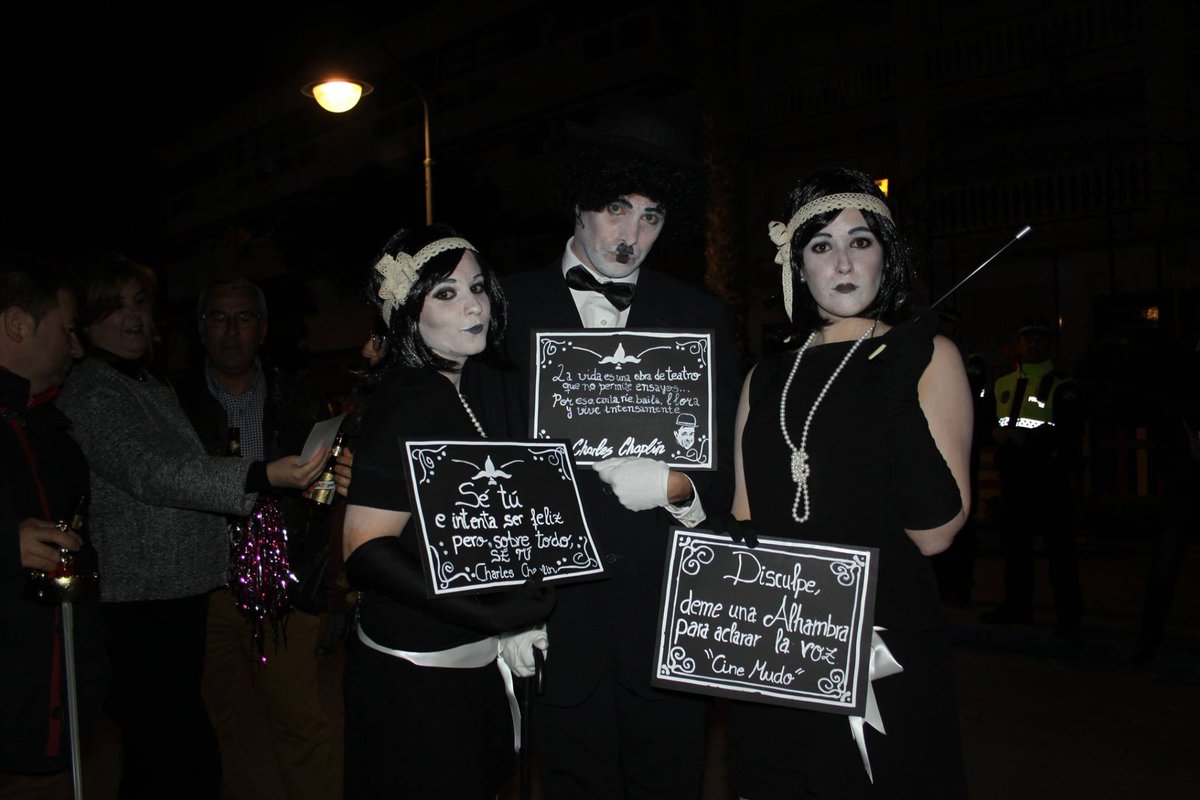 RadioTorrox's tweet photo. Gran participación en #CarnavalTorrox el sábado en #ElMorche [https://t.co/OGbrxeZSvt] #Torrox #Cultura #Fiestas https://t.co/VdvSXfOaQ0