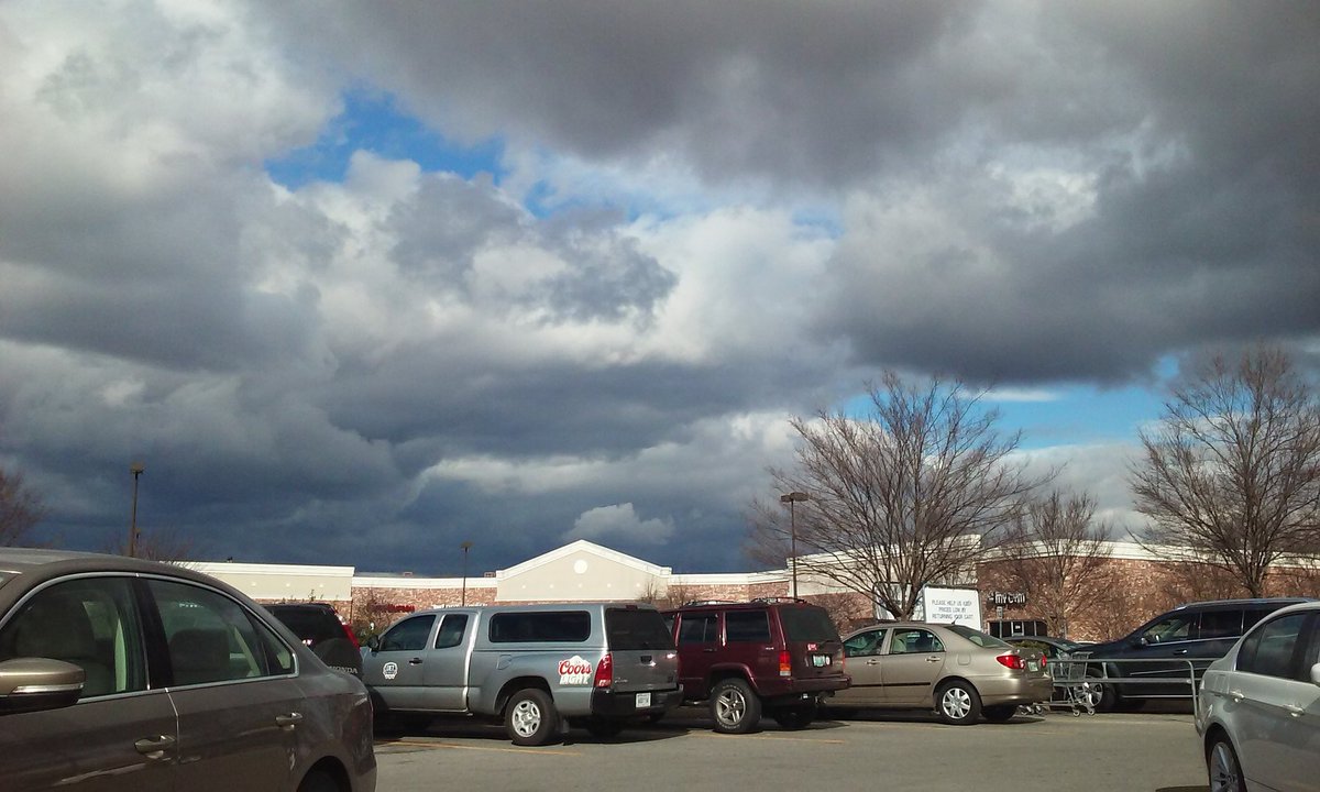 foundlaurie's tweet image. #MyPrimaryConcern
Is that the storm has arrived.