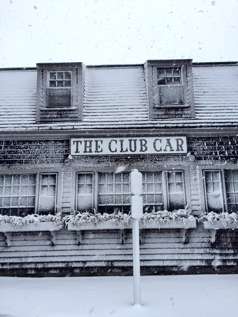 It is super beautiful here tho...makes you want to have a big glass of wine &amp; sing piano tunes at the Club Car.