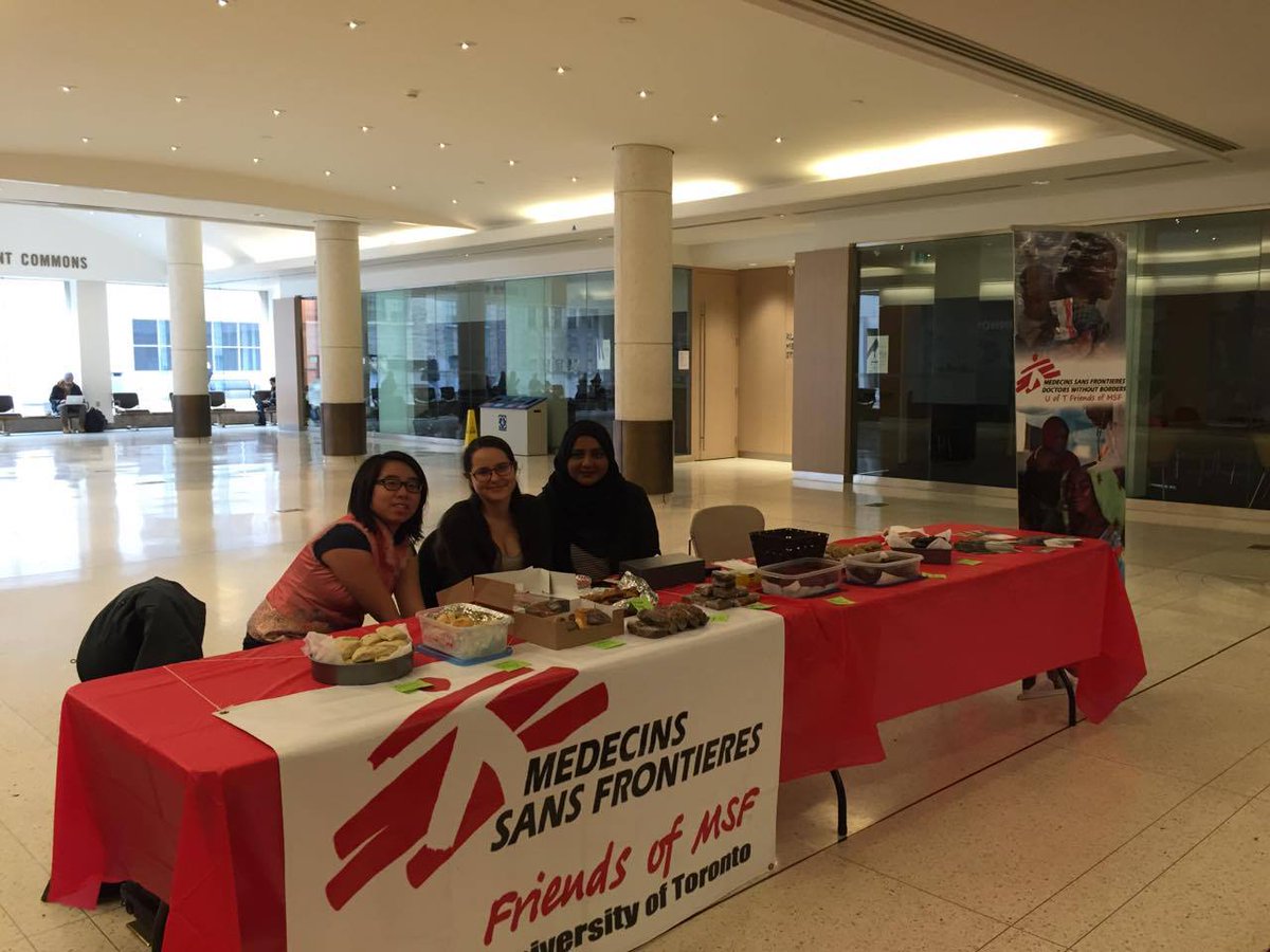 FriendsMSF_UofT's tweet photo. Bake sale day! Come by the Med Sci lobby before 5 for delicious treats! #uoft #eatingwell #itsokaybecausemidterms https://t.co/OJoCA2RqpH