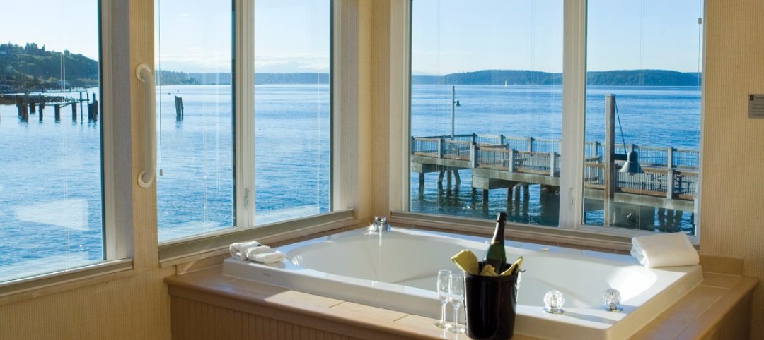 MarriedIntimate's tweet image. Dear husband,
For valentines day, take me back to that hotel with the ocean view from the jet bathtub.
 💚 🌹 🛁 🌹 💚