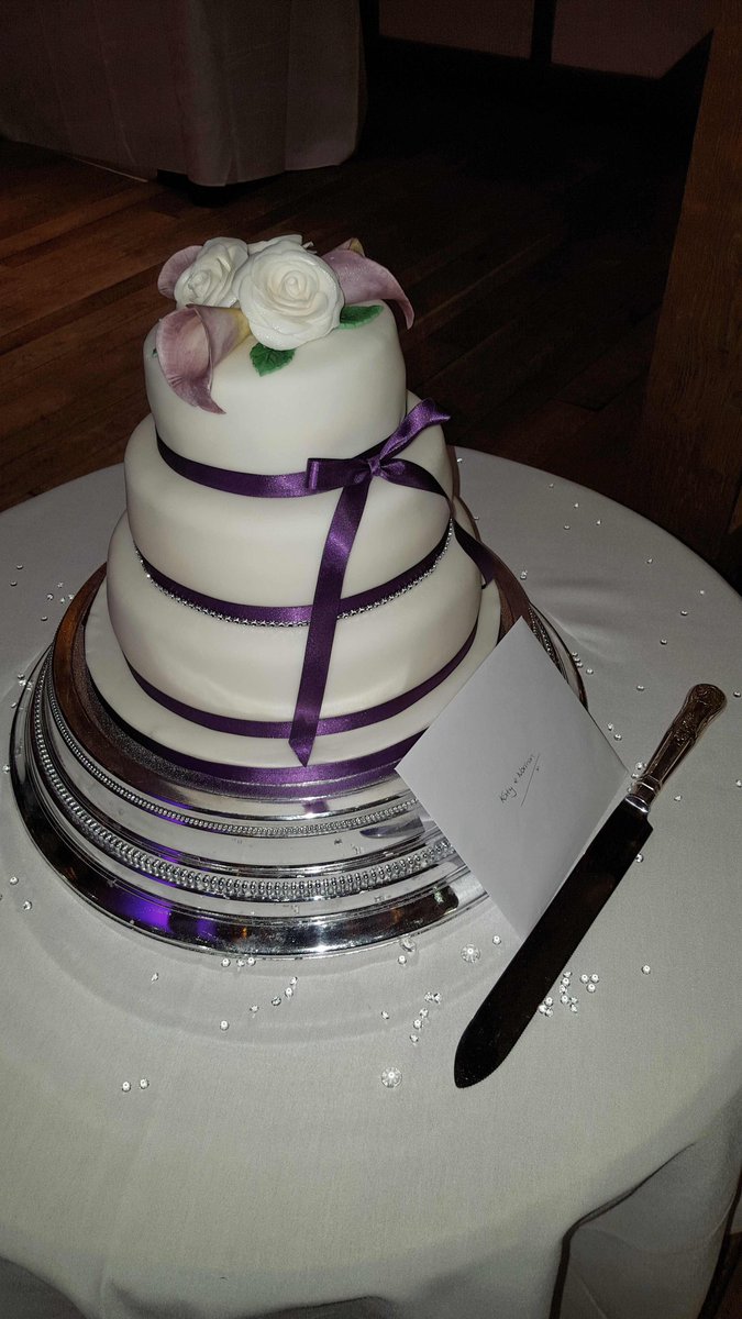 CazB82's tweet photo. Had a fab time at my friends Katy and Norms wedding Friday at @SandburnWedding #weddingday #congratulations https://t.co/kAh53ALH3n